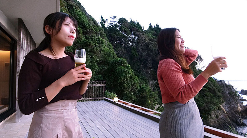 セックスレス人妻と行く 不倫づくし貸別荘の旅 Side.B 1枚目