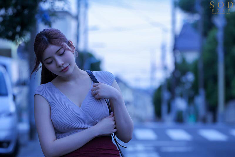 結婚して4年…妻の初めての朝帰り 俺の知らないところで穴モテしていた嫁にムカついて逆上上書きSEXで浮気穴をザーメンでたっぷたぷにしてやった、、、 神木麗 2枚目