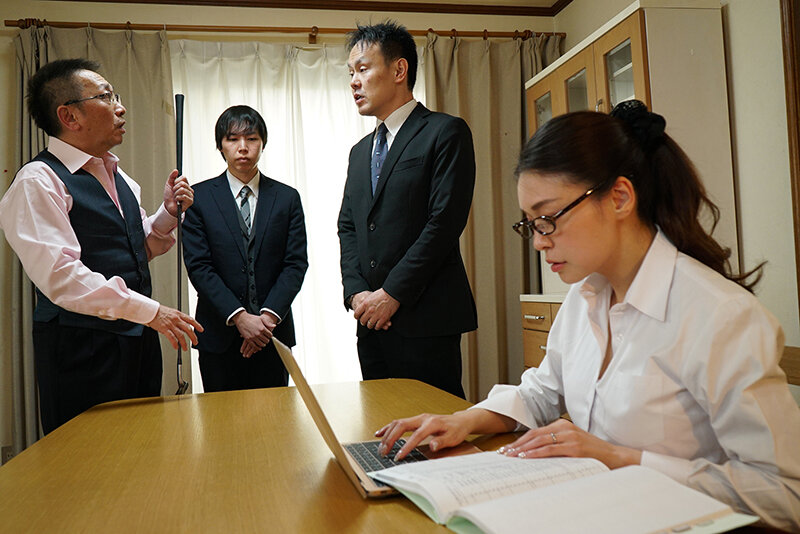 強欲巨根社長の絶倫勃起チ●ポを見せられ愛人になってしまった妻 橘メアリー 12枚目