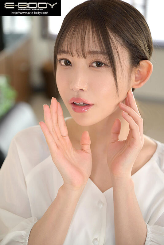 ブラチラ谷間誘惑と中出し淫語誘惑で新人をダメにするフェロモン全振り女上司 七瀬アリス 1枚目