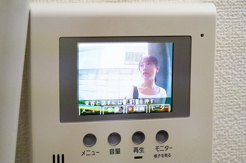 内緒でエグいサービスしてくれたメンズエステ嬢を温泉旅行に誘って生ハメしたら何度も求めるヤリマンだった VOL.10 3枚目