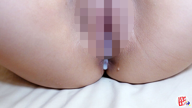 まだまだ新人 汗だく密室本気ハメ撮り&媚薬オイルテカテカ鬼ファック!羽月果音 11枚目