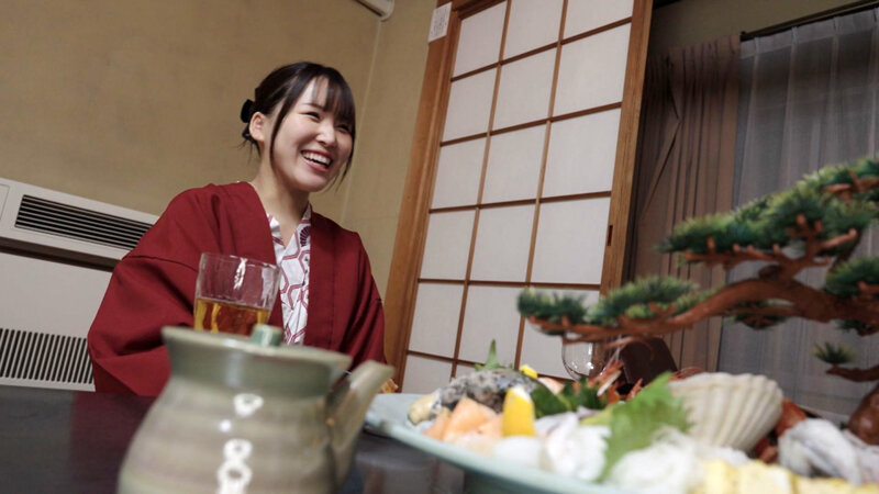 温泉で汗だく濃厚セックス 博多弁がバリ可愛いお湯も滴るいい女 美波汐里 14枚目