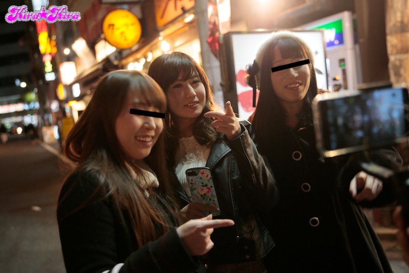 サークルの飲み会帰りのほろ酔い女子大生ナンパして自宅に連れ込んでヤったら乳首こねくりの天才!思わず録画ボタン押しちゃいました!in新宿 あかりちゃん 1枚目